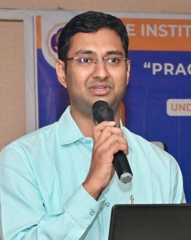Adv. Ravi Gupta